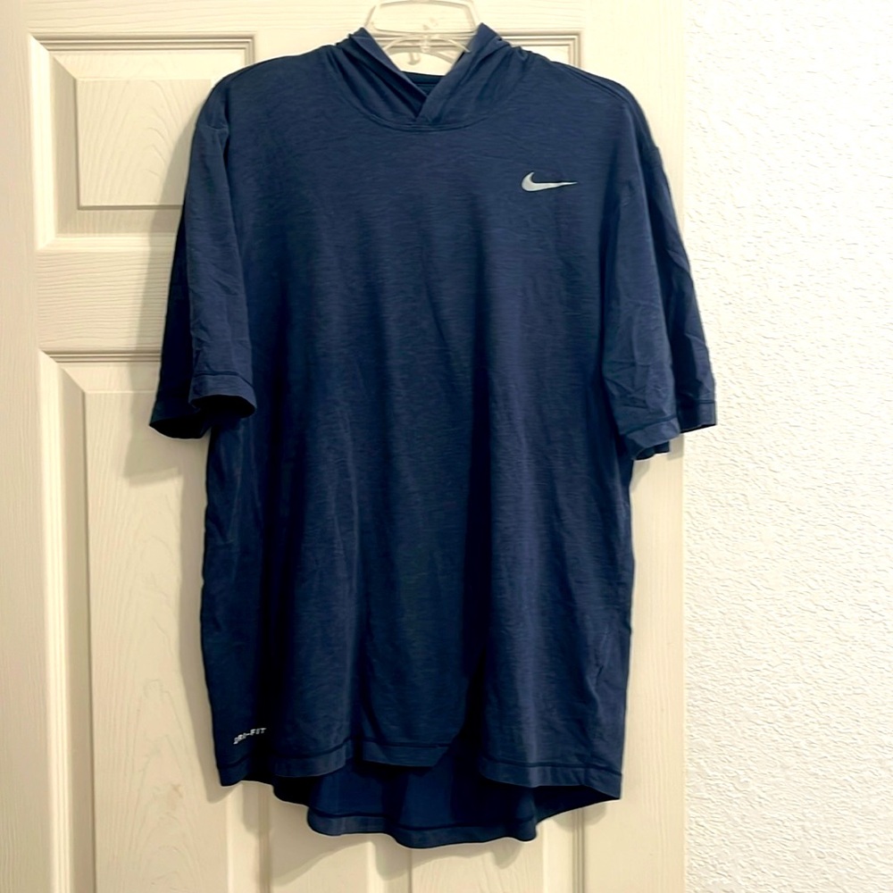 Nike women L tshirt with hoody